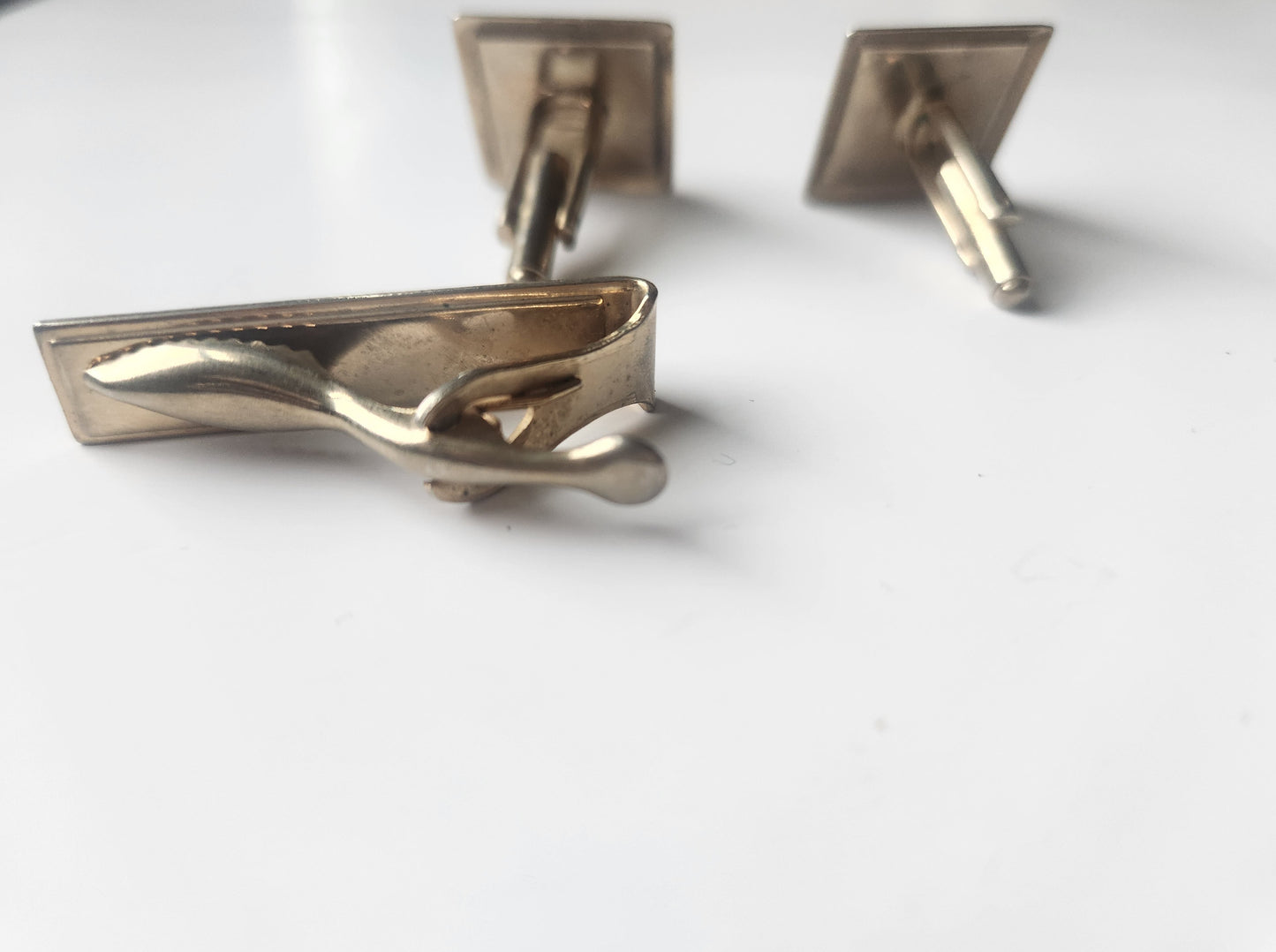 White Waved Cufflink Set- Vedazzling Accessories