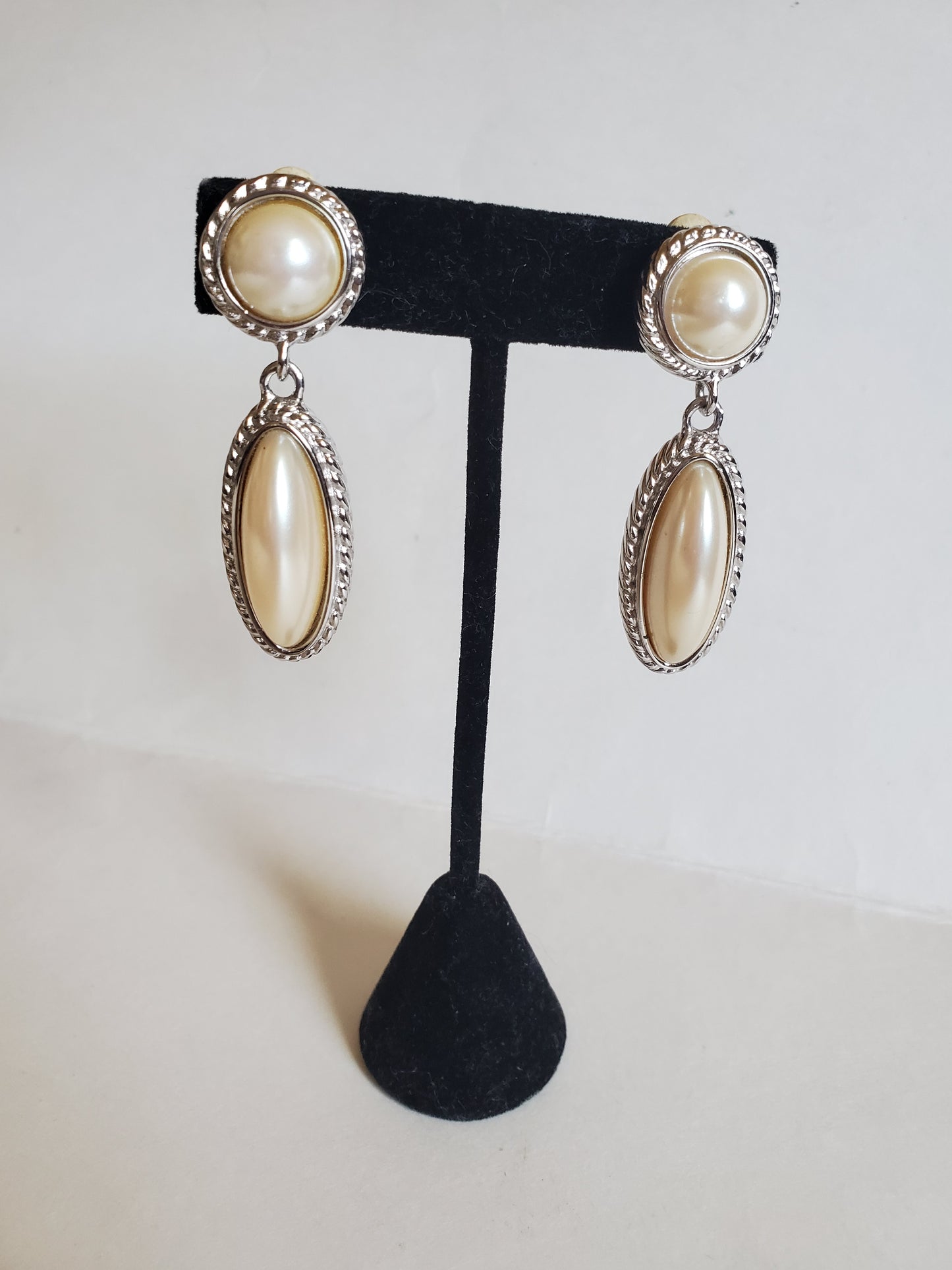 Vintage Chandelier Pearl Earrings - Vedazzling Accessories