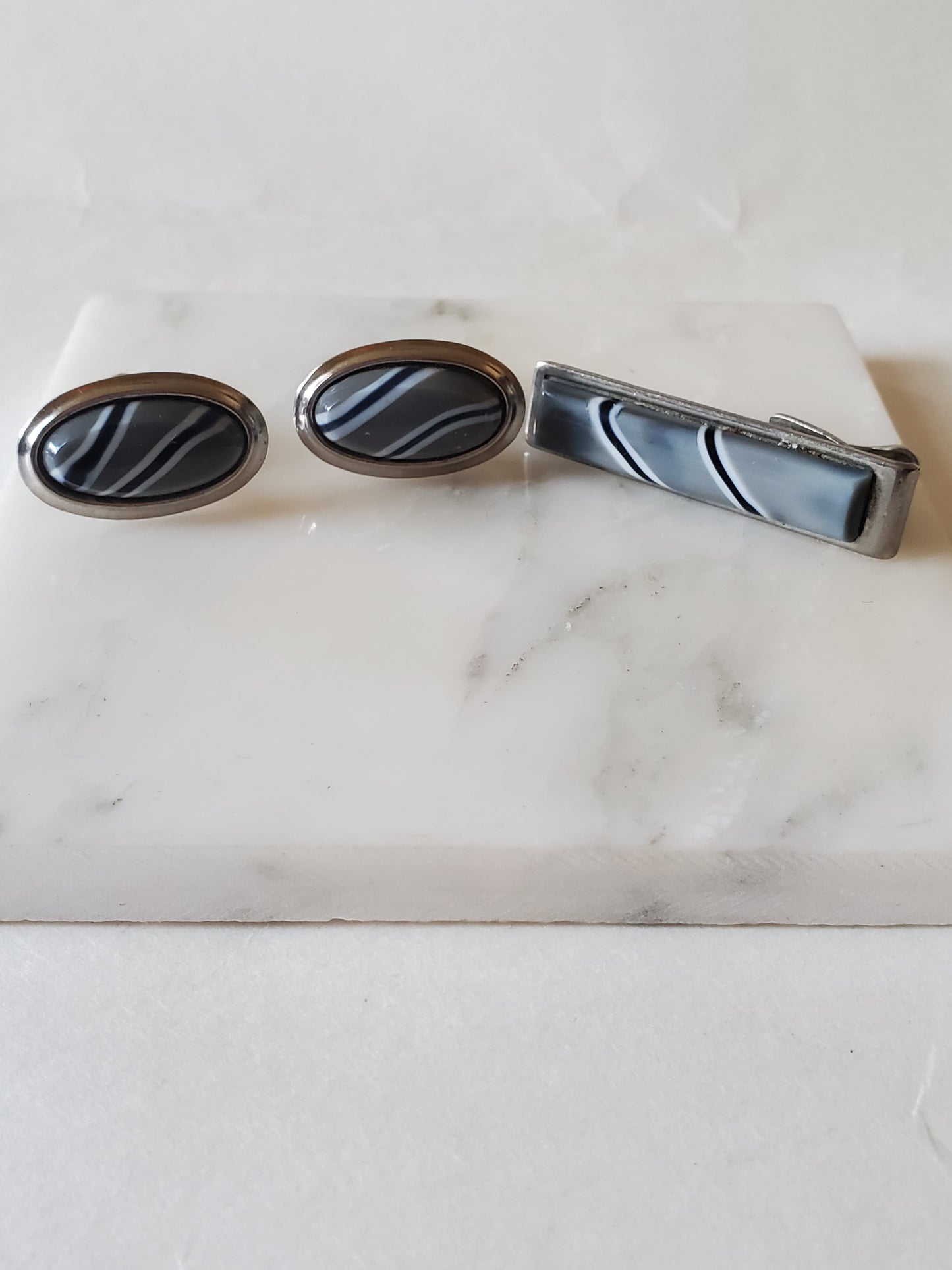 Mens Cuffs +Tie Clip
