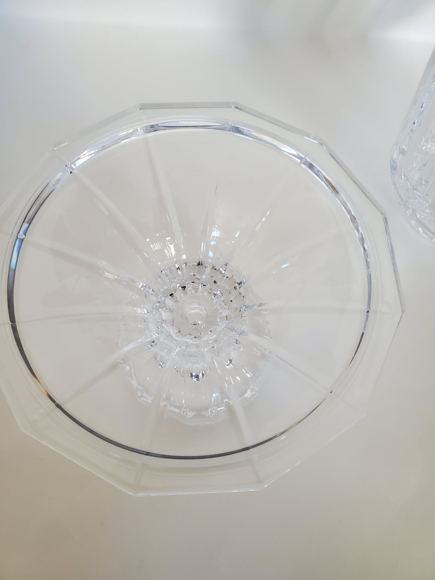 Toscany Crystal Vase - Vedazzling Accessories