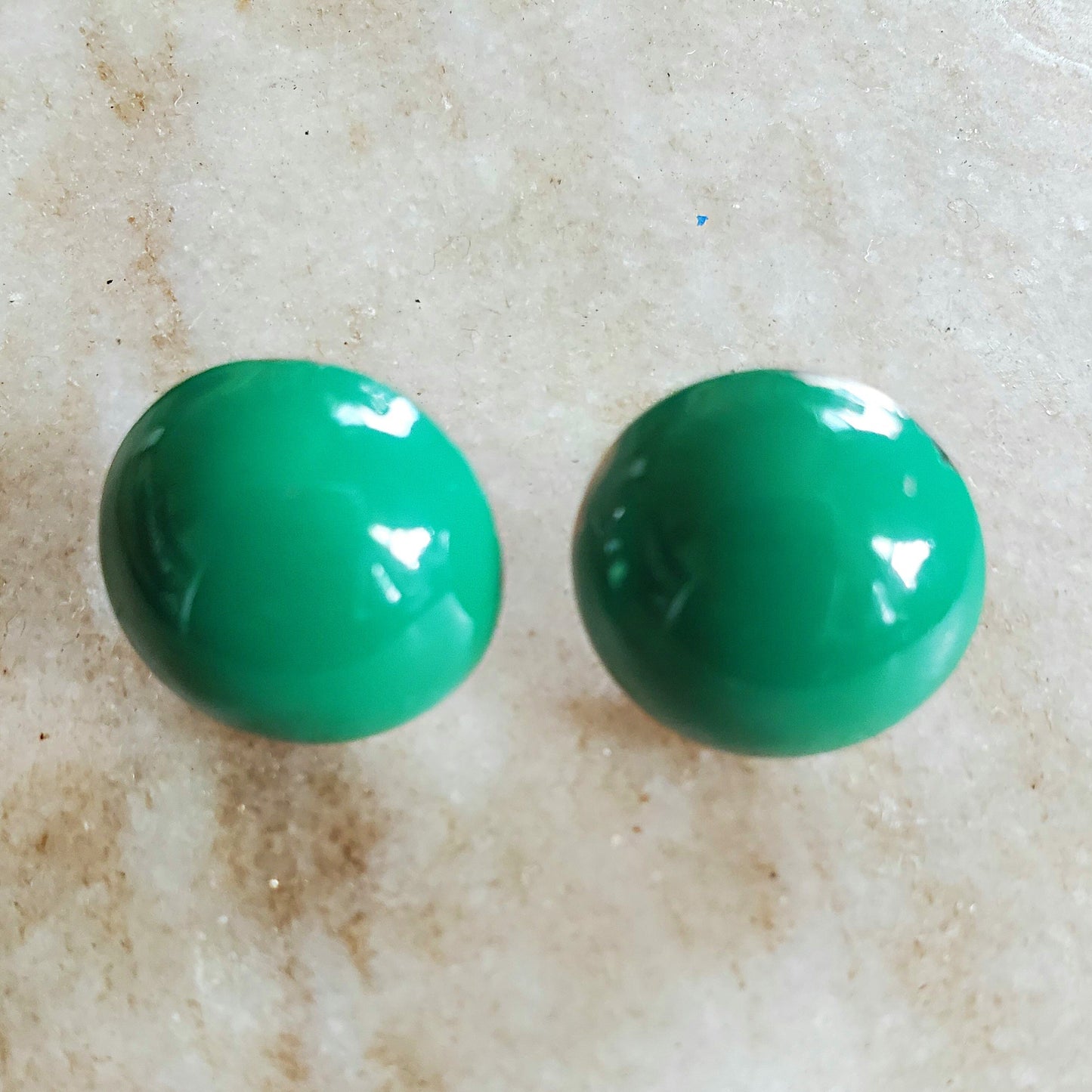 Vintage Green Circle Fun - Vedazzling Accessories