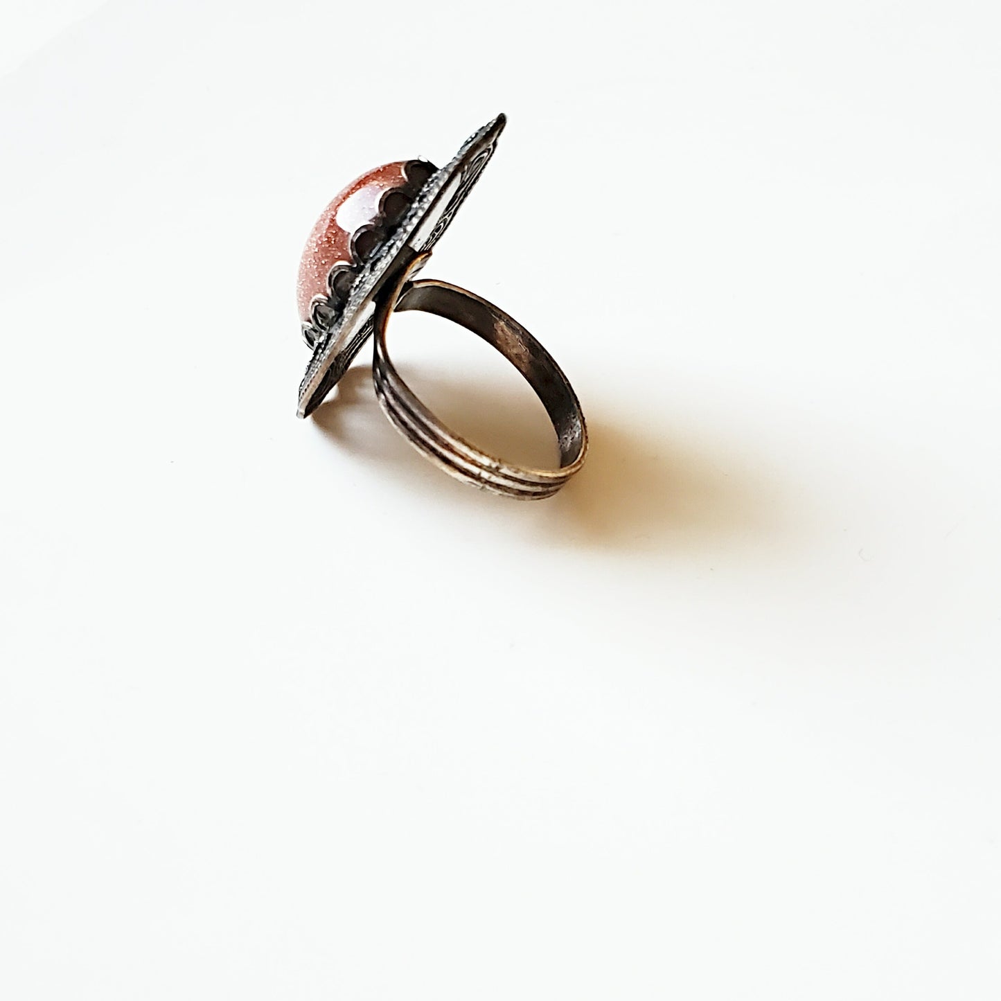 Vintage Circle Ramon Ring - Vedazzling Accessories
