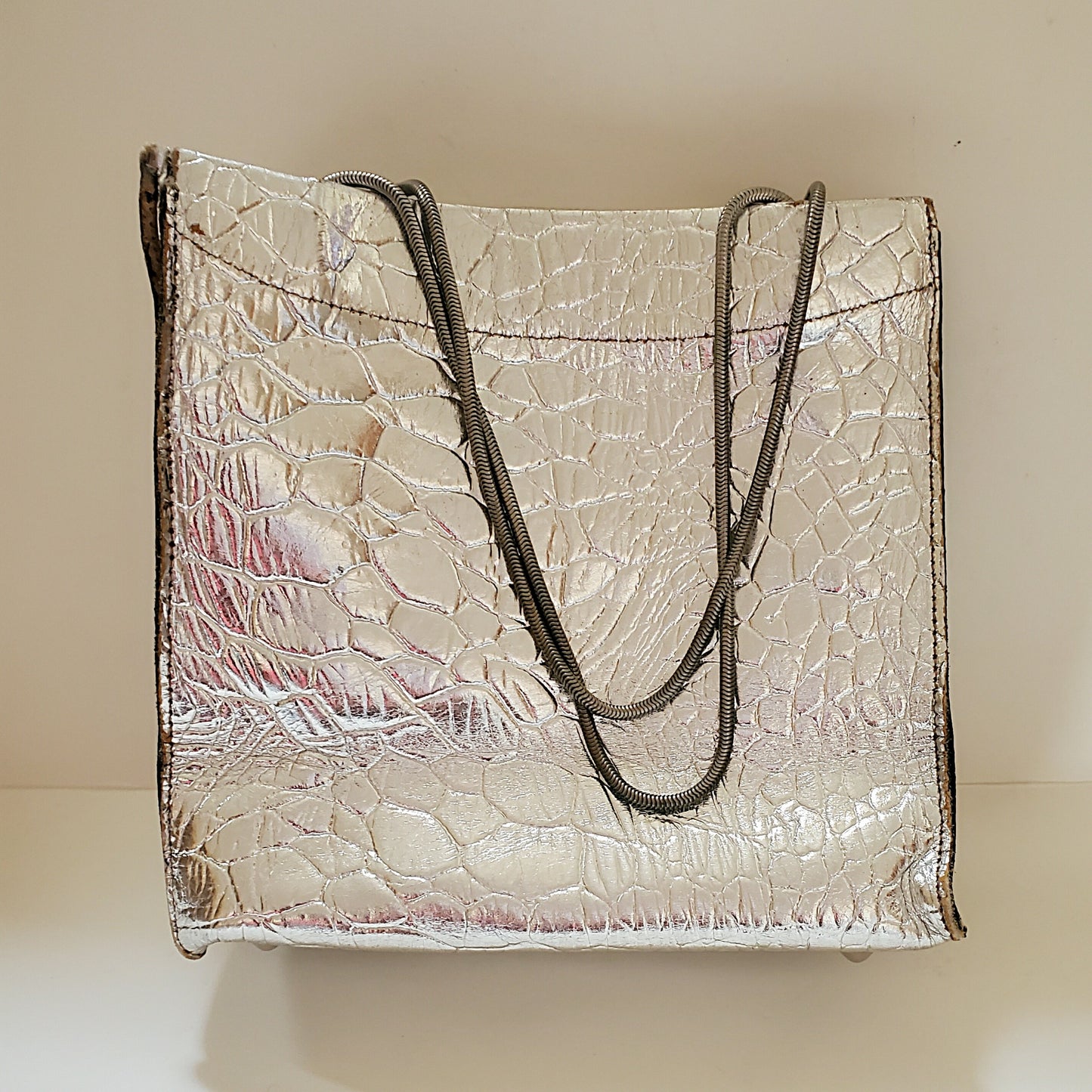 Vintage Mini Bucket Clutch- Vedazzling Accessories