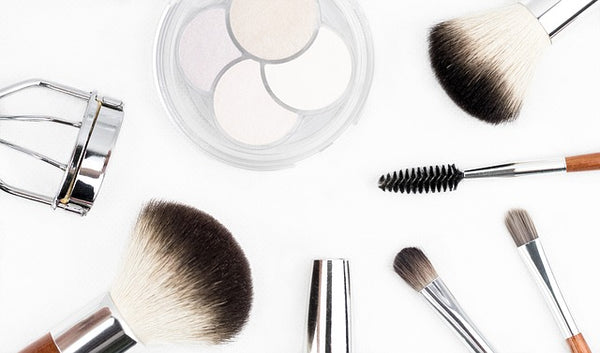 Host your Beauty Pop Up with us !