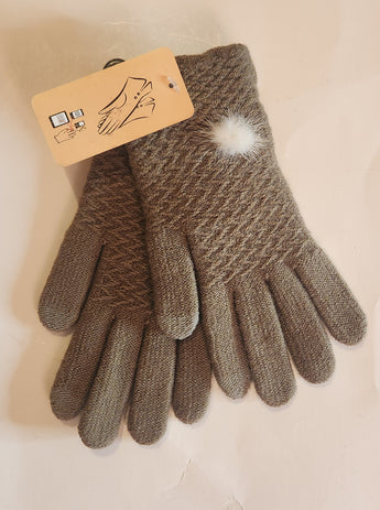Cozy Gloves- Vedazzling Accessories