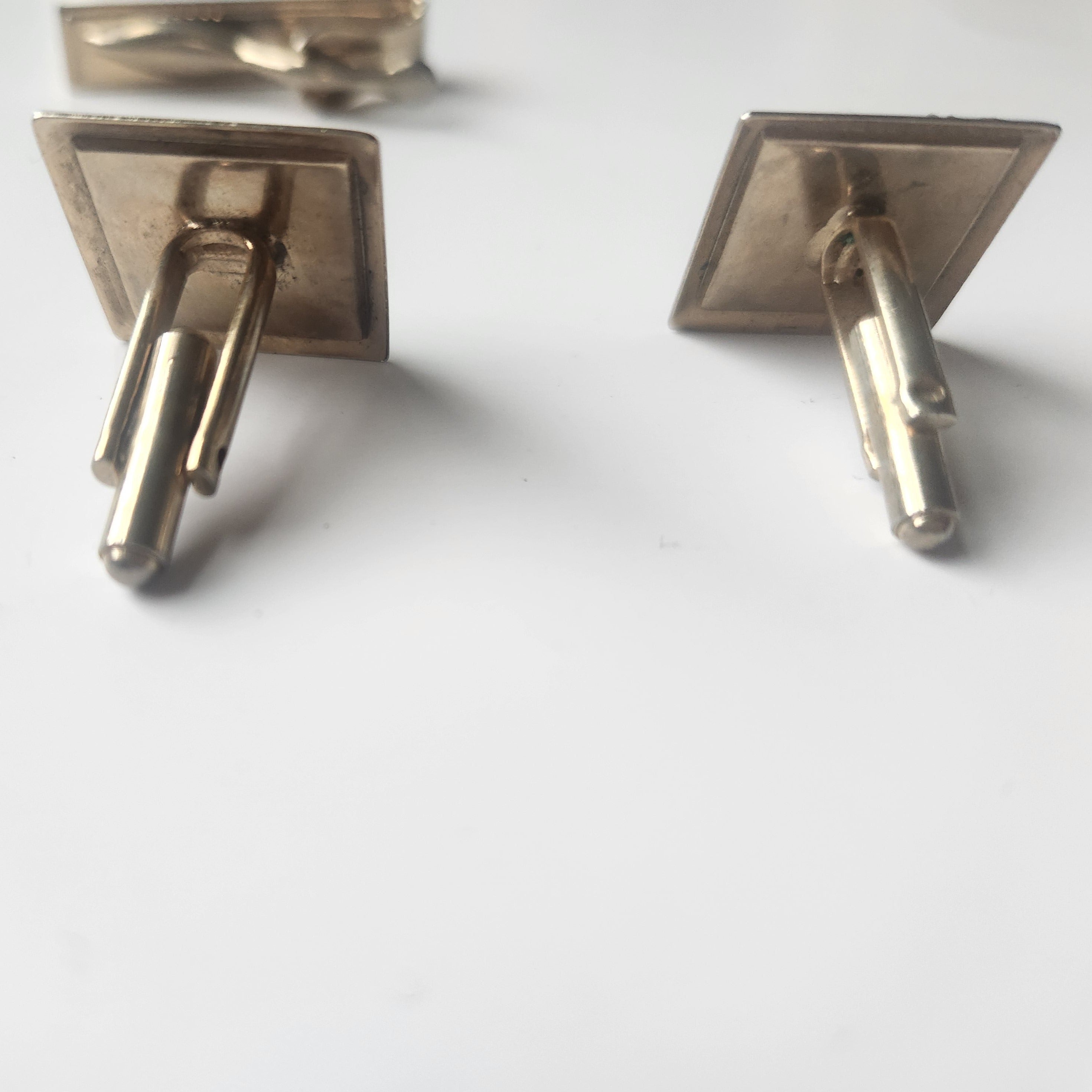 White Waved Cufflink Set- Vedazzling Accessories