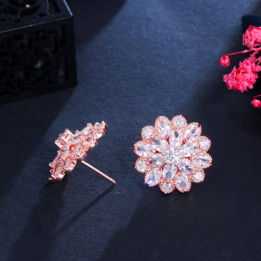 CWWZircons Design Elegant Cubic Zirconia Jewelry Silver Plated Sparkling CZ Stones Big Flower Stud Earrings for Women CZ220