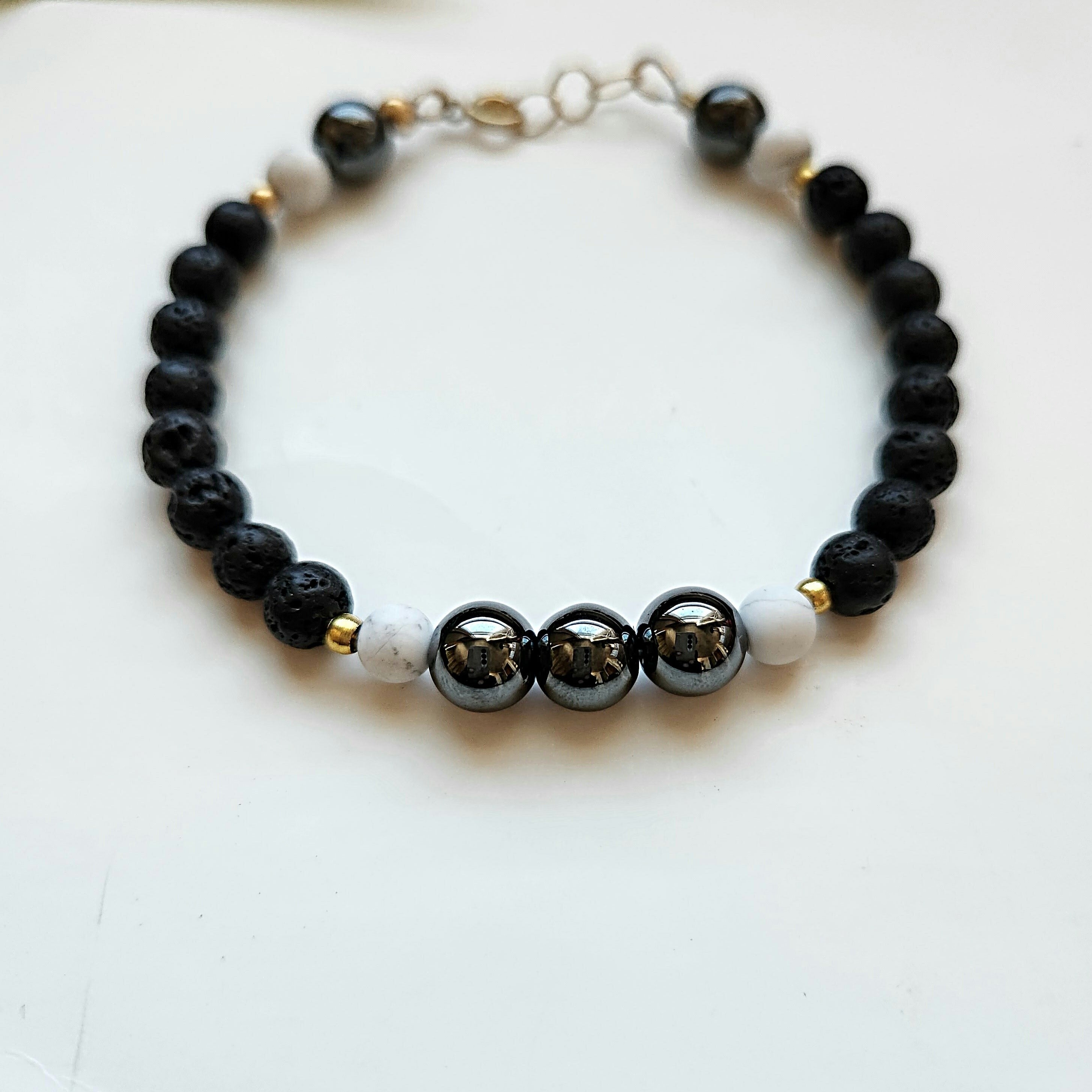 Les.bijoux de.sandou Titaium Bracelet - Vedazzling Accessories