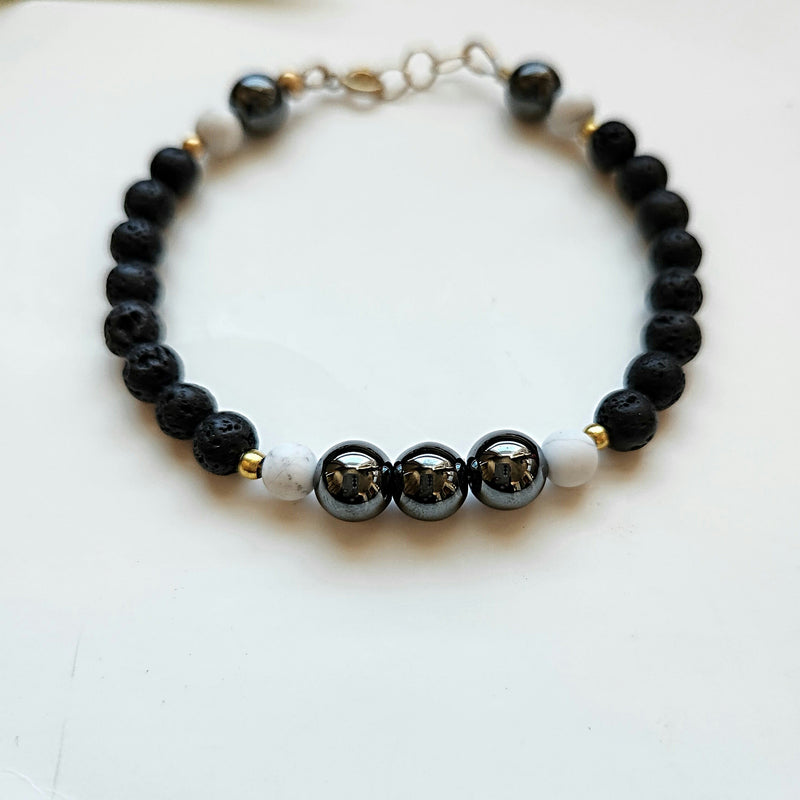 Les.bijoux de.sandou Titaium Bracelet - Vedazzling Accessories