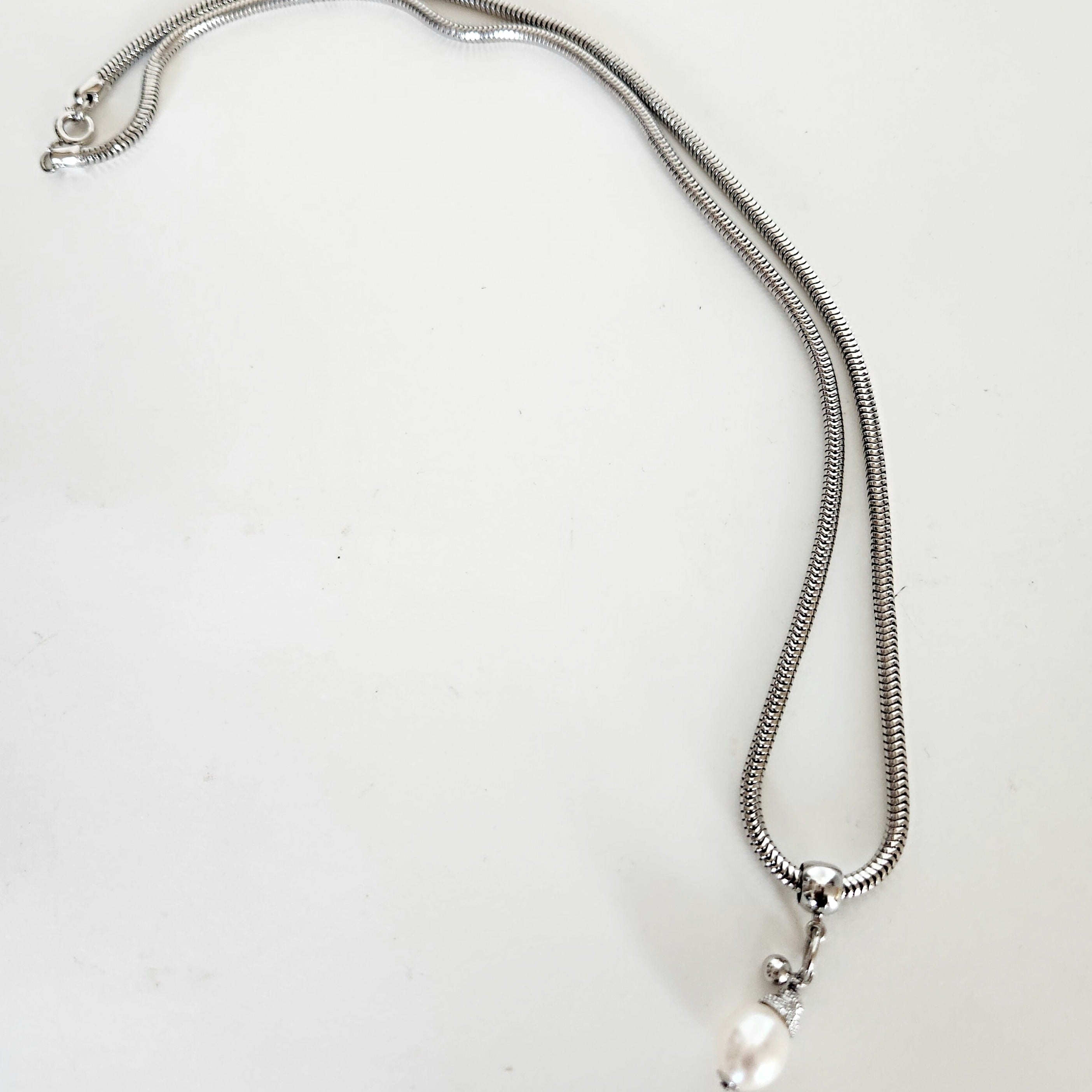 Single Life Pearl Necklace- Vedazzling Accessories