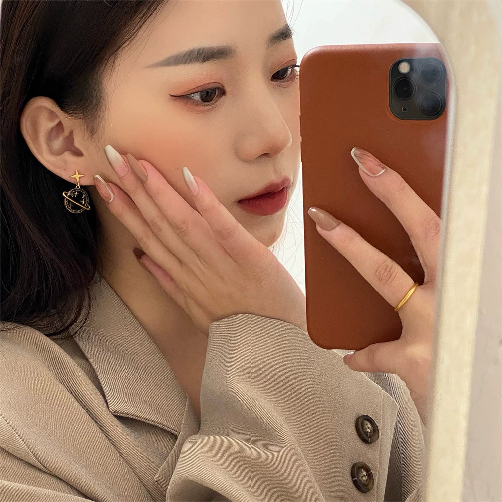 Surround Planet Shape Diamond Modern Ancient & Gold Women Silver Needle