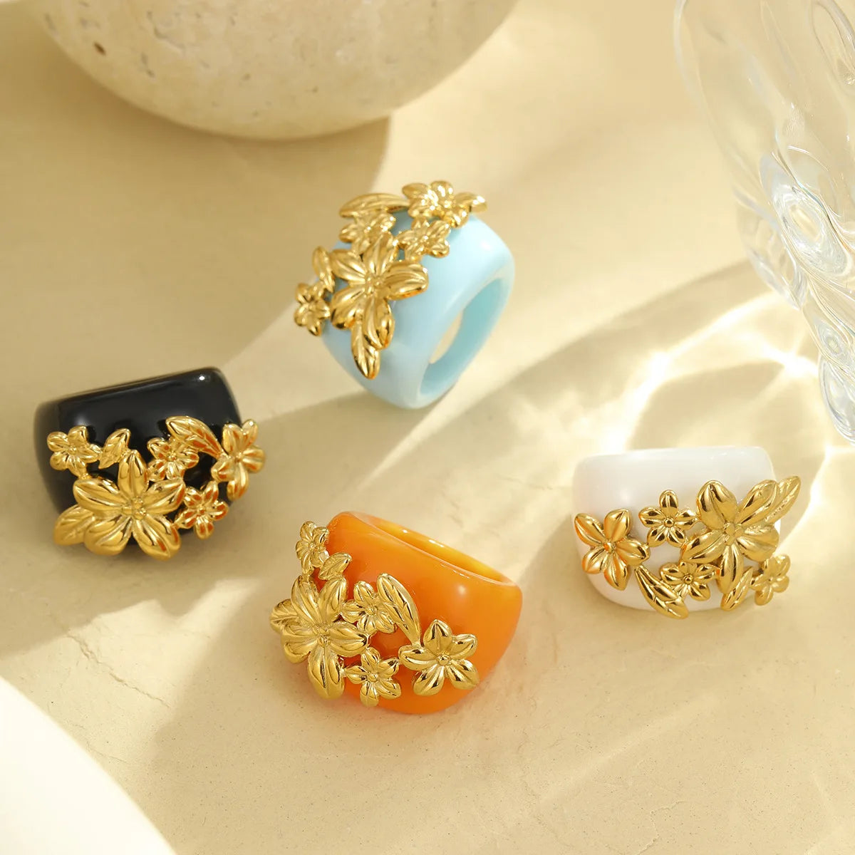 Vedazzling Resin Large Flower Ring