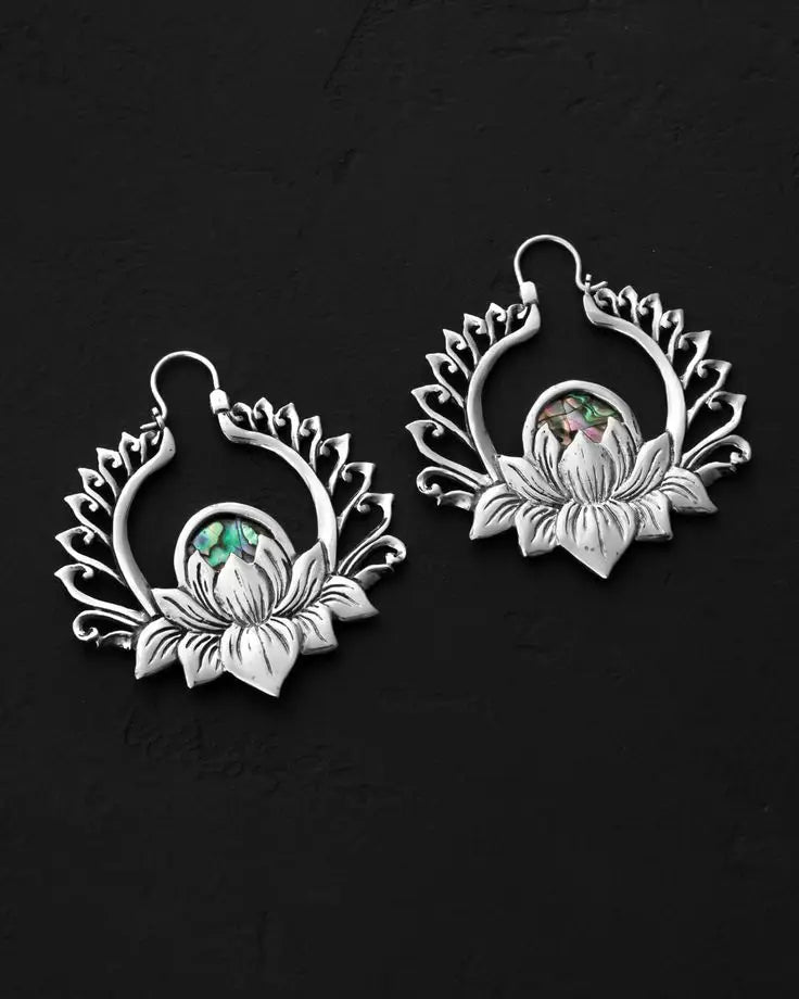 Delicate Charm Flower Geometry Green Stone Earrings