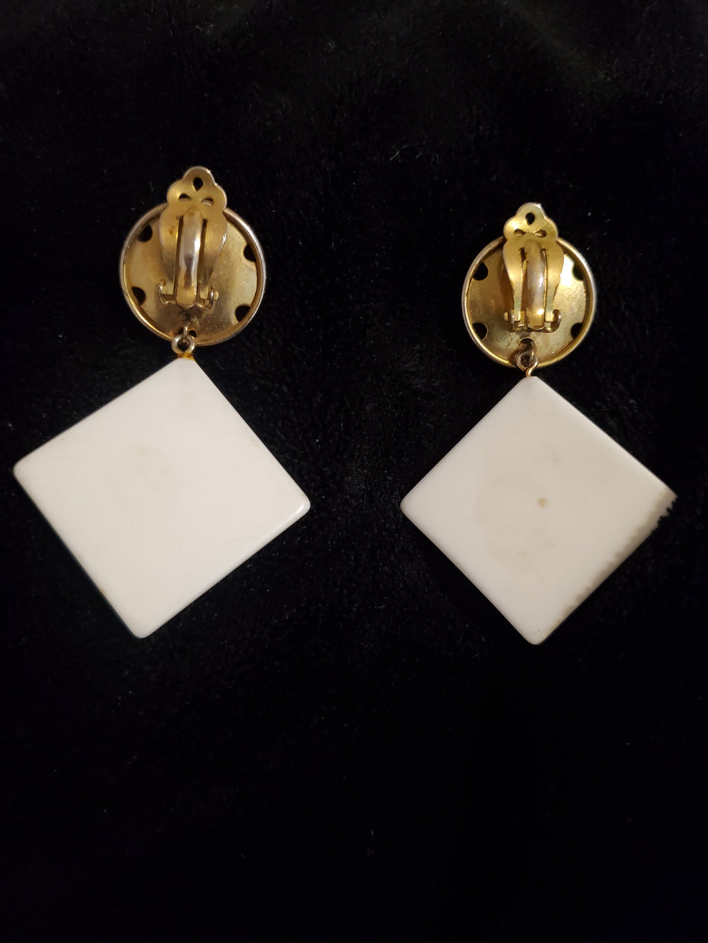 Tri Vintage Gold Earrings - Vedazzling Accessories