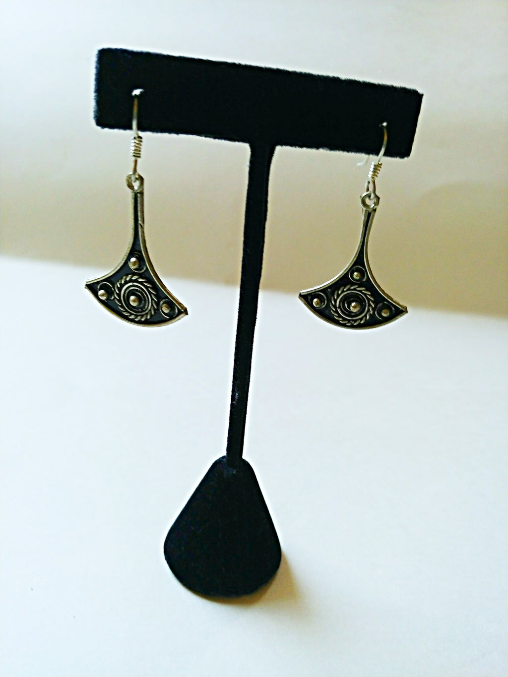 Morroccan Tri Earrings - Vedazzling Accessories