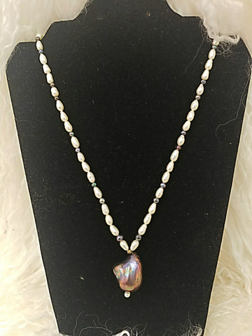 Fresh water pearl necklace with tourmaline stones - Vedazzling Accessories