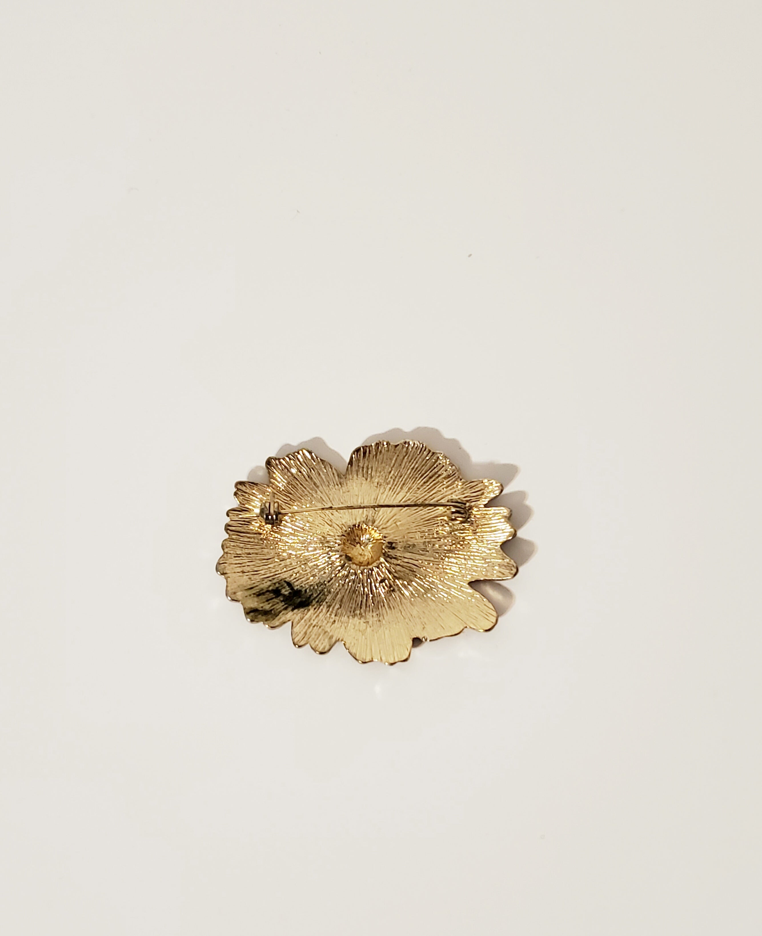 Rose Pin Vintage - Vedazzling Accessories