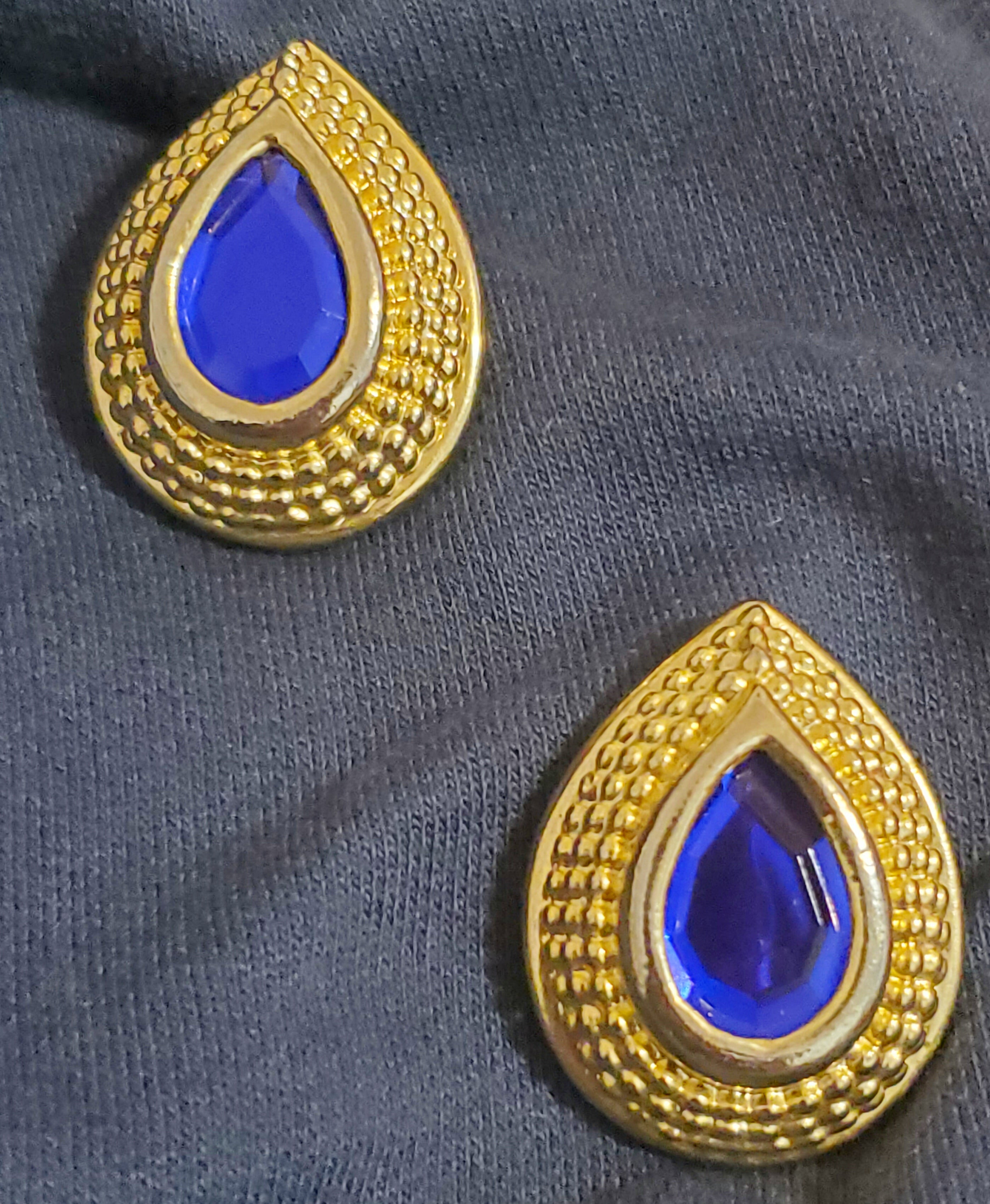 Vintage Gold Pear Earrings - Vedazzling Accessories