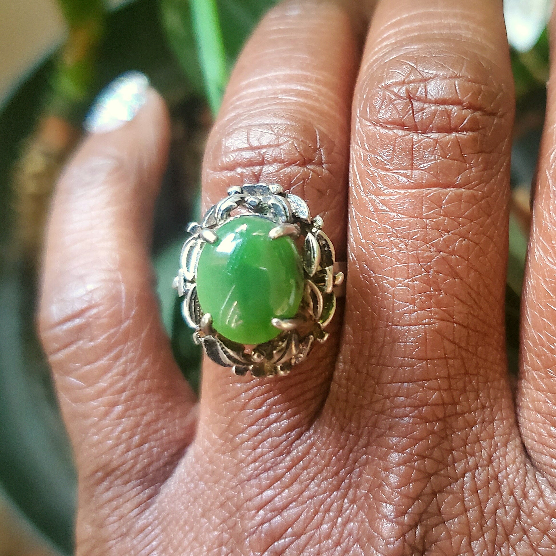 Vintage Sterling Silver Jade Ring- Vedazzling Accessories