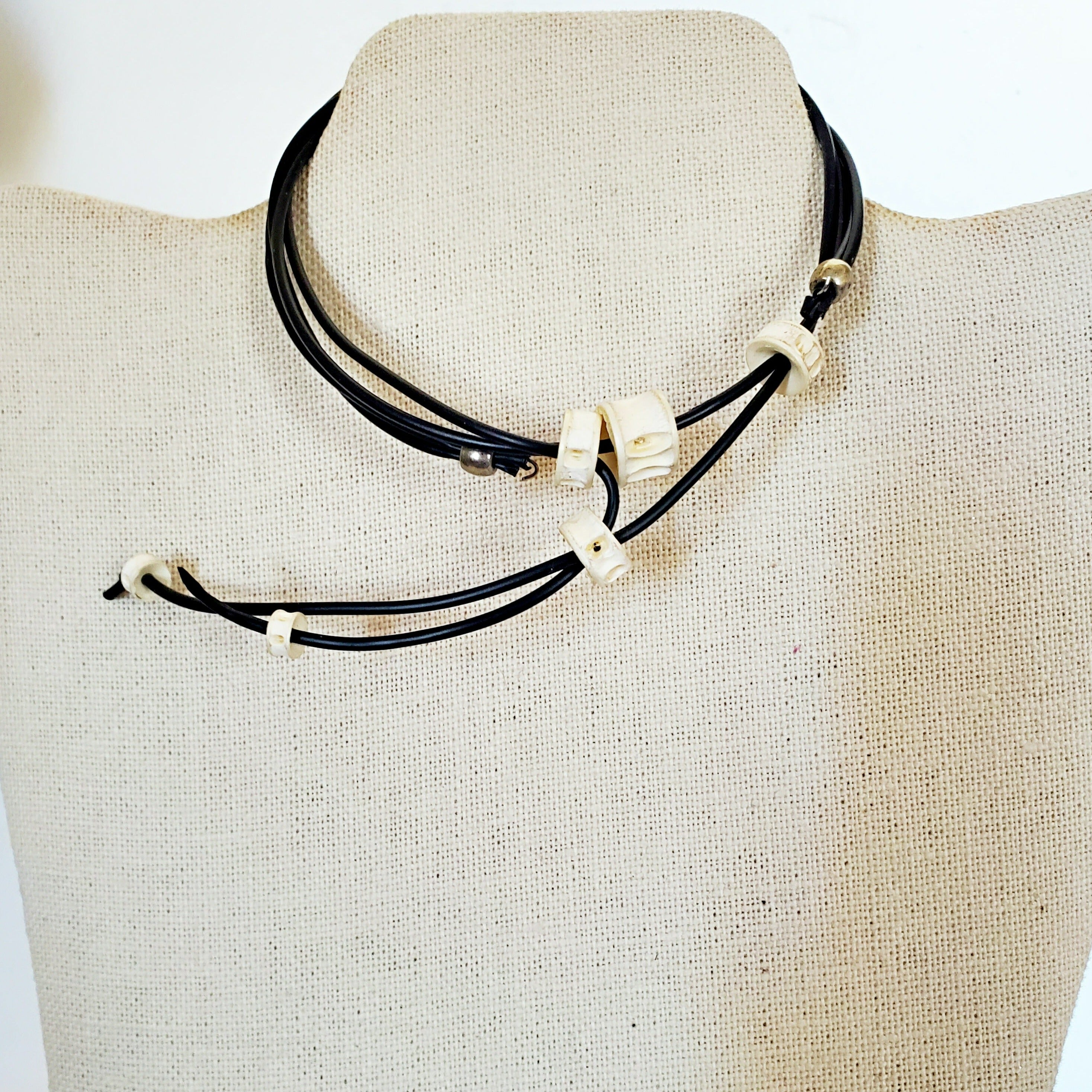 Horn delight choker necklace-Vedazzling Accessories