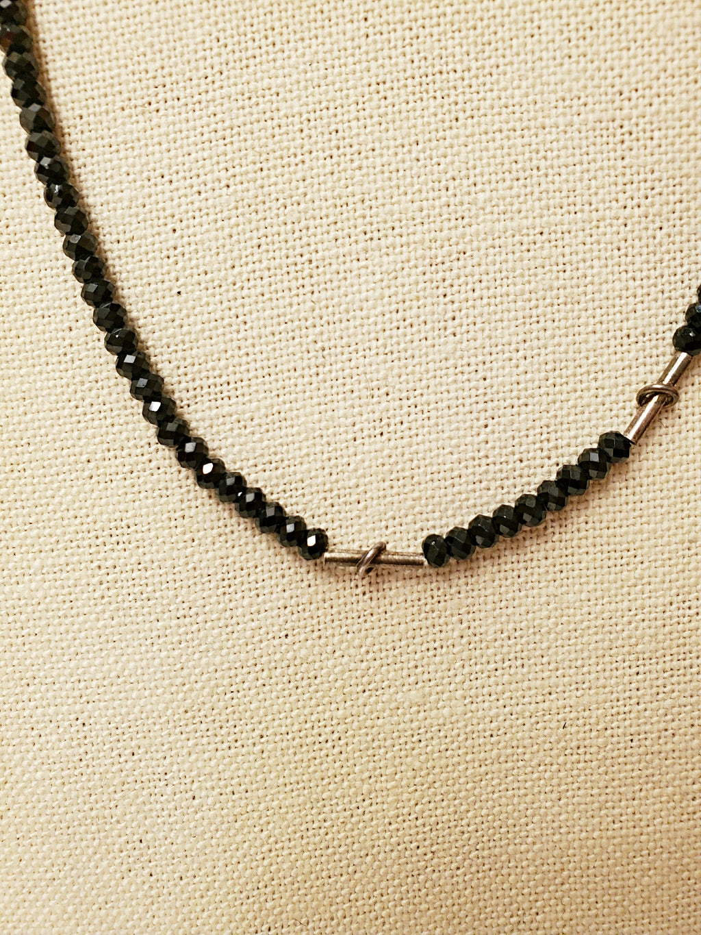 Beaded Pequena Necklace - Vedazzling Accessories