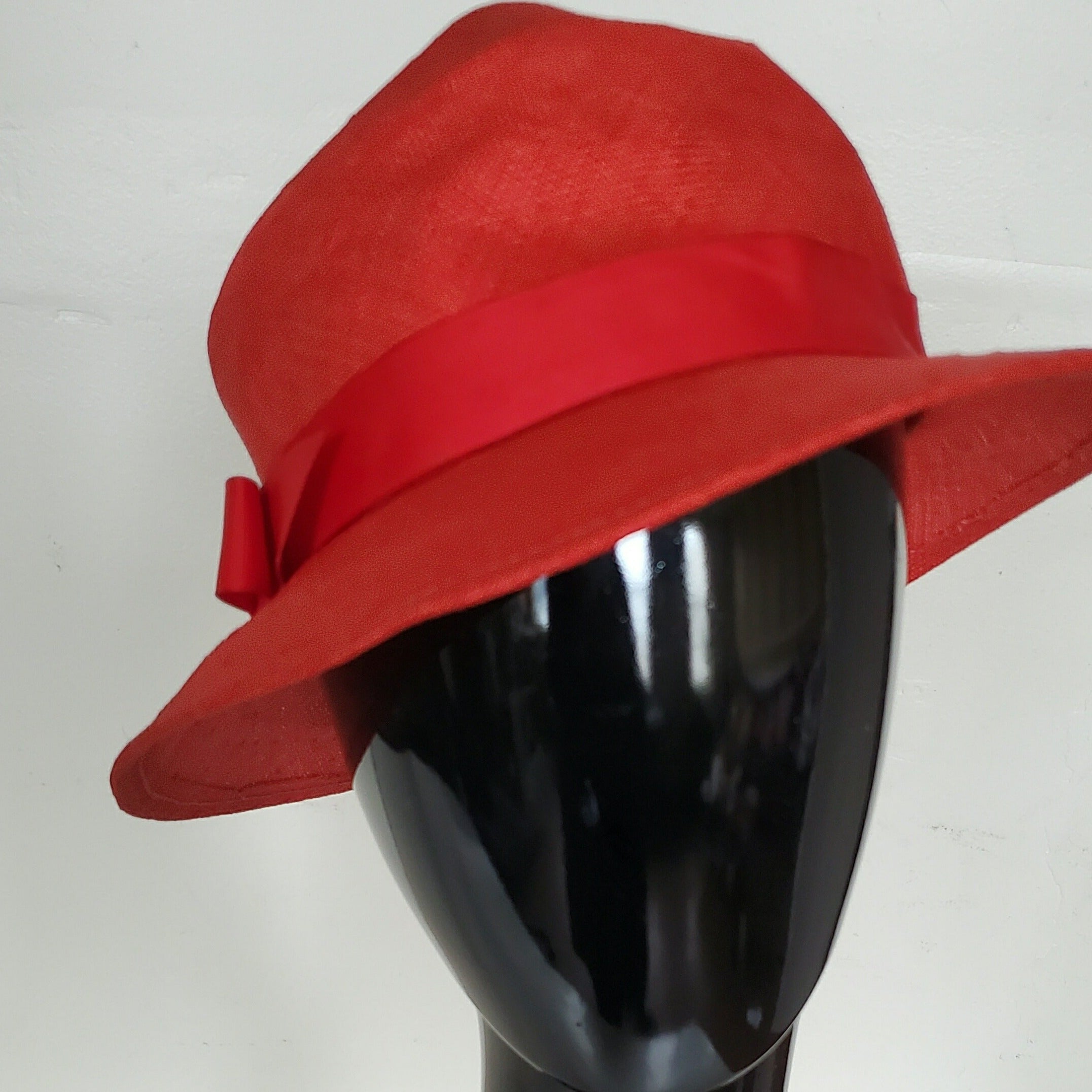 Red Flame Vintage Hat-Vedazzling Accessories