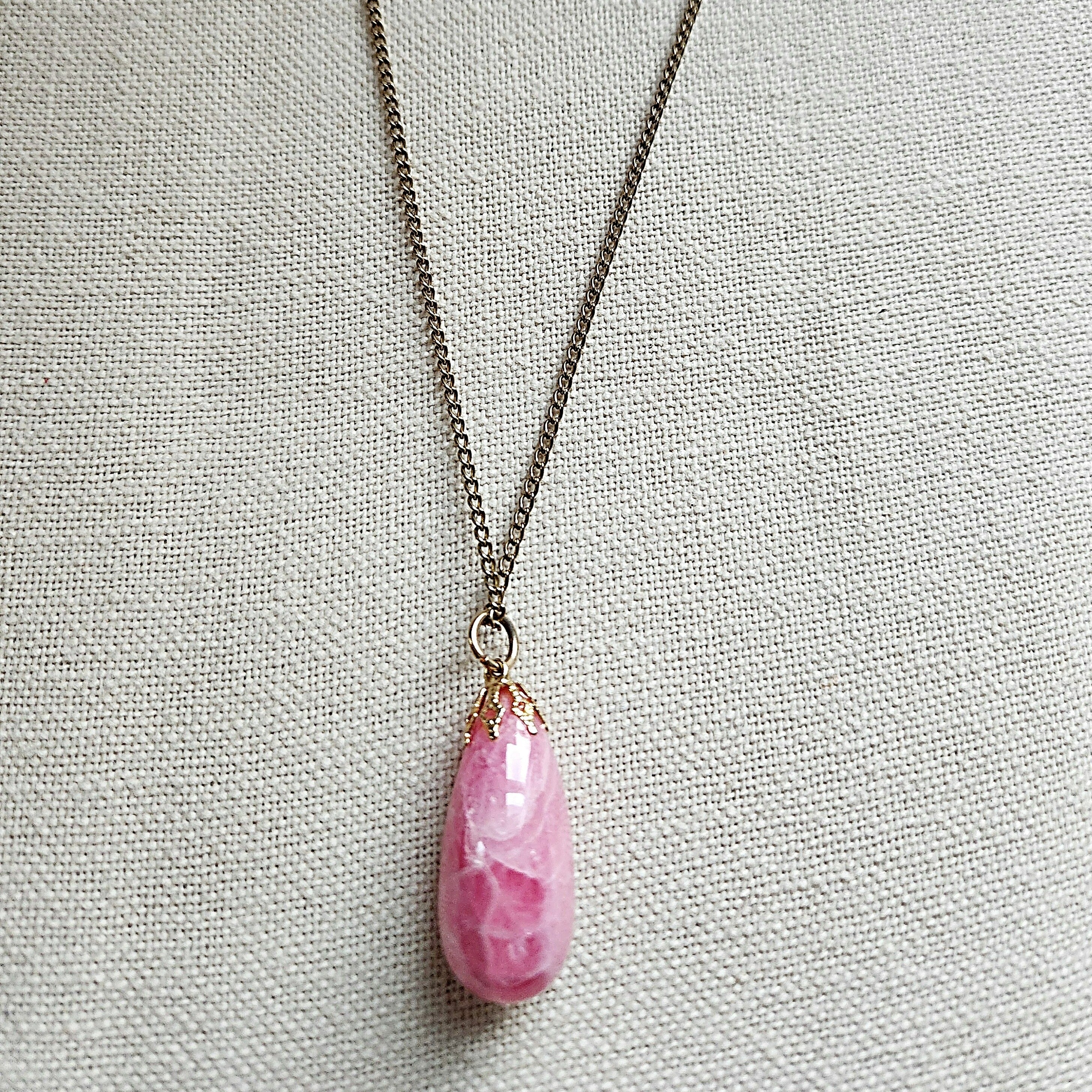 Carnelian Fun Gold Necklace- Vedazzling Accessories